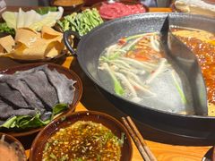 -壹兆圆重庆火锅手工炒底料(长白格林玫瑰湾店)