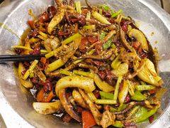 -休记光头香辣蟹干锅店(衣冠庙店)