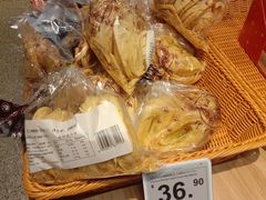 国际饭店蝴蝶酥-ALDI奥乐齐超市(凯德虹口店)