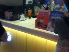 -CoCo都可(湖滨银泰店B区店)