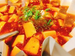 -穹六人间 people 6(岳阳路店)