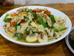 -凡老头米线砂锅(古荡新村西粮站)