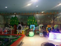 -汤姆小鸟(无锡宝龙广场店)