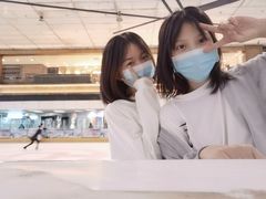 -正佳冰河湾真冰滑冰场