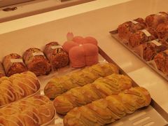 -好利来(上海长宁龙之梦店)