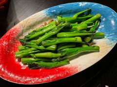 猪油渣生炒菜心-粤·向群饭店(二沙岛店)