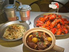 -巴厘龙虾·榜首油焖大虾(音乐学院·沿江酒馆店)