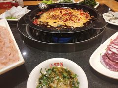 -锅首鲜品火锅(鸳鸯店)