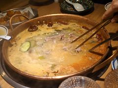 -洱火云南酸菜牛肉火锅(石景山当代商城店)