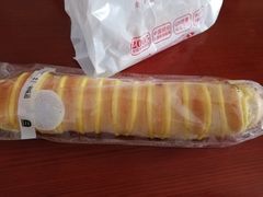 毛毛虫面包-步步高&朗祺蛋糕(石府店)