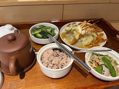 -雪梅月子中心(华侨城店)