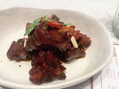 娜娜家秘制香辣猪脚-娜娜家·Nana's restaurant(国金汇店)