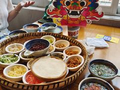 -包整·丝娃娃(一览甲秀楼风景店)