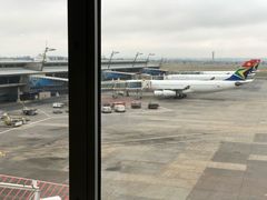 -奥利弗·雷金纳德·坦博国际机场