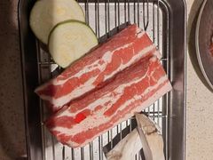 -Ant 蚂蚁洞烤肉·大营地(上海静安大悦城店)