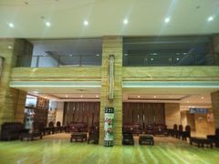 -张家界大成山水国际大酒店