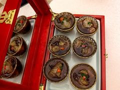 涝汁水母全蛰-品海楼·大连海胆锅贴馆(东港店)