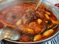 -喇喇排骨火锅·传统韩式脊骨汤(望京西园总店)