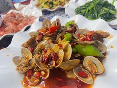 -范饭椰林川湘味海鲜·椰子鸡(三亚湾椰梦长廊店)
