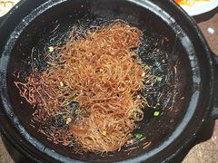 -东口码头·烧鸽子·鱼头泡饼·地方菜(金鹰悦城店)