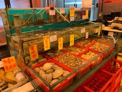 水产区-鲜入围煮花胶鸡海鲜火锅