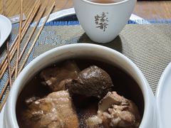 黑蒜汤-蠔爺王志德生蚝馆(金沙湾店)
