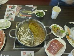 -呷哺呷哺 黄金牧场 (盛世天骄店)