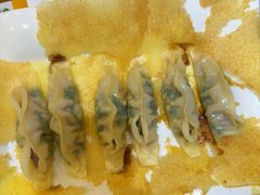 -东来菜馆•手抓海鲜家常菜•海鲜锅贴(鸽子窝店)