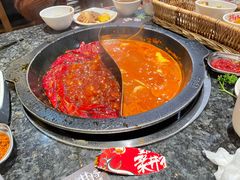 -井格重庆火锅(临平银泰城店)