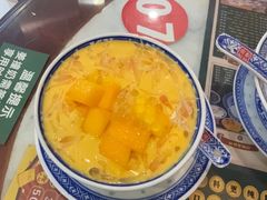 -广信牛奶甜品世家(台东店)