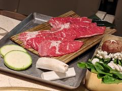 -蚂蚁洞·烤肉大营地(上海静安大悦城店)