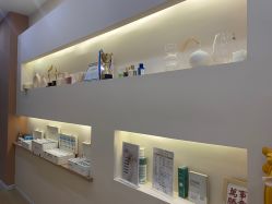 -初心纹眉洗眉·美睫专业店