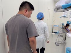 -柏乐口腔(南宁总院)