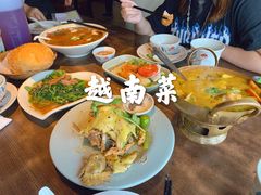 越式香炸墨鱼卷-大头虾越式风味餐厅(光明广场店)