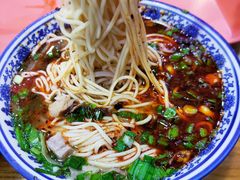牛肉面-伊穆祥牛肉面总店·清真