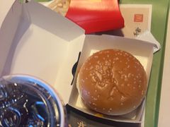 -麦当劳(北沙滩店)