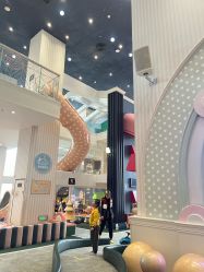 -奈尔宝·儿童乐园·亲子餐厅(华采天地店)