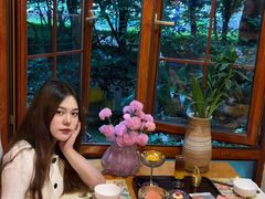 -月亮眼花园餐厅书吧酒吧