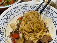 -李与白包子铺(桐梓林店)