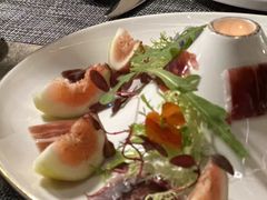 -MONICH牛排融合餐厅(和义大道购物中心店)