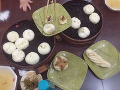 -舒小笼松针小笼包