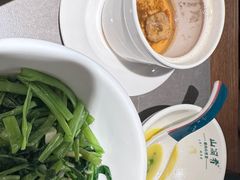 -山涧肴·湘味家肴(松岗满纷天地店)