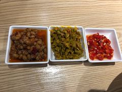 -初湘记湖南米粉(丁豪广场店)