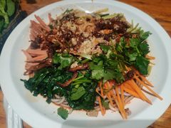 老滇凉米线-老滇山寨•云南特色菜•地方菜•民族风情歌舞表演(金碧店)