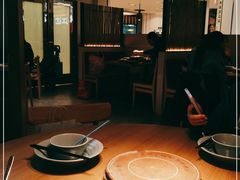 -蜜桃餐厅·伴山(绿宝广场店)