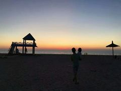 -仙浴湾广场