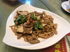 -刘胖子家常菜·蹄花焖藕(中南店)