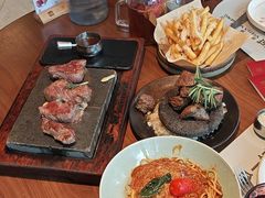 -一沙一城·岩烤牛扒(深圳首店)