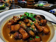红烧肉煲-木子山庄·安徽省老字号·中国炖锅宴
