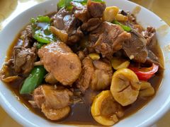 板栗烧鸡-天乐农家鱼头王(天目湖店)